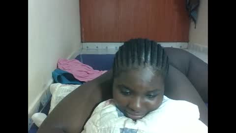Snapshot of hotebbbyy chatting on 25, 4, 2026 EBBY online show from 25, 4, 2026