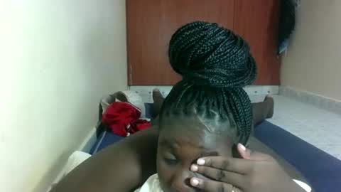 Snapshot of hotebbbyy chatting on 11, 5, 2026 EBBY online show from 11, 5, 2026