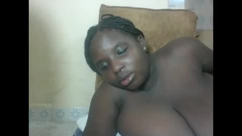 Snapshot of hotebbbyy chatting on 27, 5, 2026 EBBY online show from 27, 5, 2026