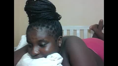 Snapshot of hotebbbyy chatting on 1, 6, 2026 EBBY online show from 1, 6, 2026