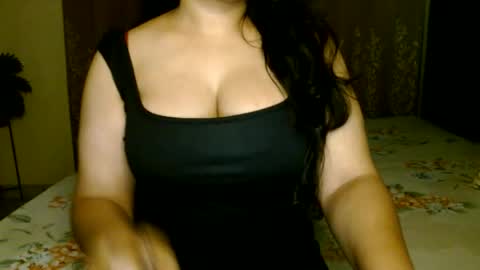 Snapshot of hoteliza6 chatting on 12, 6, 2026 Eliza i dont show face in any show online show from 12, 6, 2026