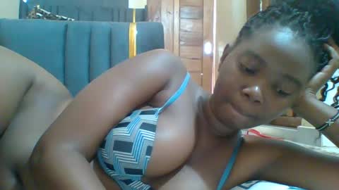 Snapshot of hotgodees chatting on 13, 6, 2026 Queen online show from 13, 6, 2026