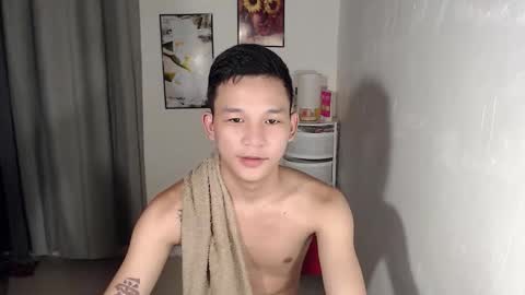 hotguy0503 online show from 18, 10, 2025