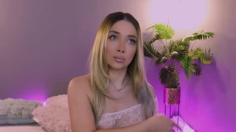 Snapshot of hotjessxx chatting on 28, 3, 2026 Maria online show from 28, 3, 2026