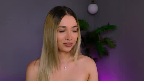 Snapshot of hotjessxx chatting on 23, 4, 2026 Maria online show from 23, 4, 2026