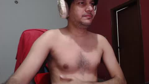 Snapshot of hotjkeanu chatting on 12, 10, 2025 James-Hotxx online show from 12, 10, 2025