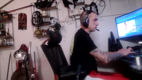 Snapshot of hotkinkytat chatting on 21, 1, 2025 hotkinkytat online show from 21, 1, 2025