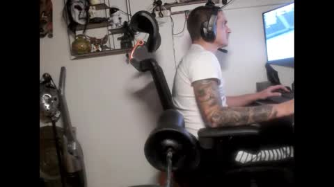 Snapshot of hotkinkytat chatting on 18, 2, 2025 hotkinkytat online show from 18, 2, 2025