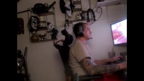 Snapshot of hotkinkytat chatting on 22, 2, 2025 hotkinkytat online show from 22, 2, 2025