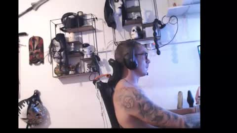 Snapshot of hotkinkytat chatting on 23, 4, 2026 hotkinkytat online show from 23, 4, 2026