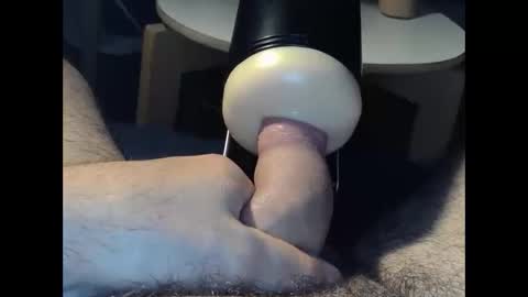 hotlatino20cm online show from 27, 4, 2026