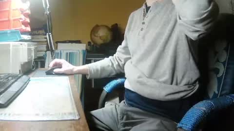 Snapshot of hotleopold chatting on 12, 5, 2026 hotleopold online show from 12, 5, 2026