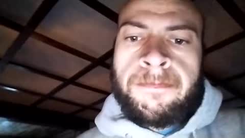 Snapshot of hotloads1992 chatting on 1, 2, 2026 hotloads1992 online show from 1, 2, 2026