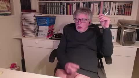 Snapshot of hotlux_54 chatting on 7, 12, 2024 hotlux_54 online show from 7, 12, 2024