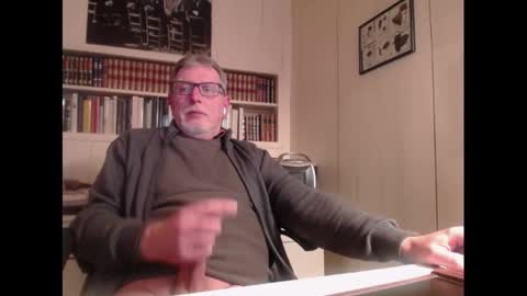 Snapshot of hotlux_54 chatting on 28, 12, 2024 hotlux_54 online show from 28, 12, 2024