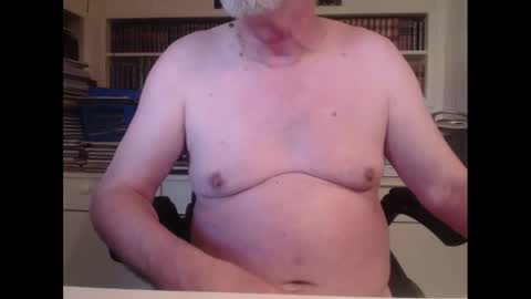 Snapshot of hotlux_54 chatting on 6, 3, 2025 hotlux_54 online show from 6, 3, 2025