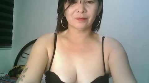 hotmamajen4u online show from 26, 3, 2026