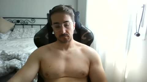 Snapshot of hotman_40_ chatting on 15, 4, 2026 hotman_40_ online show from 15, 4, 2026