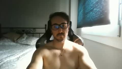 Snapshot of hotman_40_ chatting on 6, 6, 2026 hotman_40_ online show from 6, 6, 2026