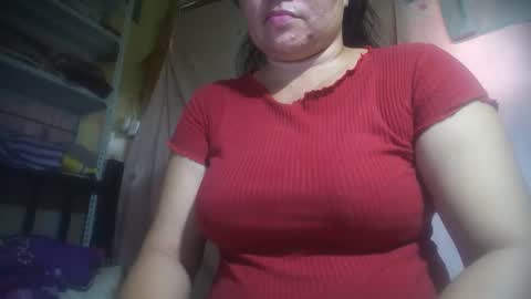 Snapshot of hotmatureladyxxx chatting on 14, 5, 2026 hotmatureladyxxx online show from 14, 5, 2026