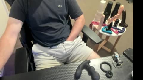 Snapshot of hotmelbguy20 chatting on 11, 4, 2026 Cum and play X online show from 11, 4, 2026
