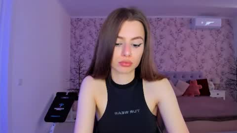 Snapshot of hotmolly_ chatting on 12, 6, 2026 hotmolly_ online show from 12, 6, 2026