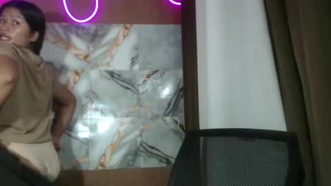Snapshot of hotmorena_finger chatting on 15, 5, 2026 Analiza online show from 15, 5, 2026