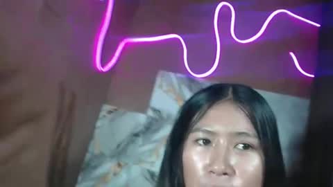 Snapshot of hotmorena_finger chatting on 15, 5, 2026 Analiza online show from 15, 5, 2026