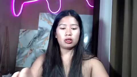 Snapshot of hotmorena_finger chatting on 19, 5, 2026 Analiza online show from 19, 5, 2026