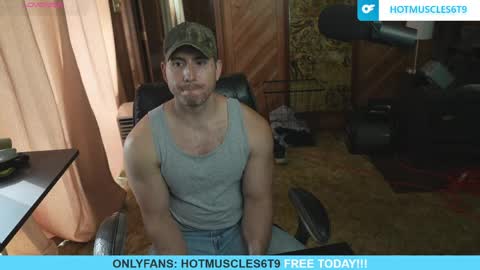 Snapshot of hotmuscles6t9 chatting on 27, 4, 2026 hotmuscles6t9 online show from 27, 4, 2026
