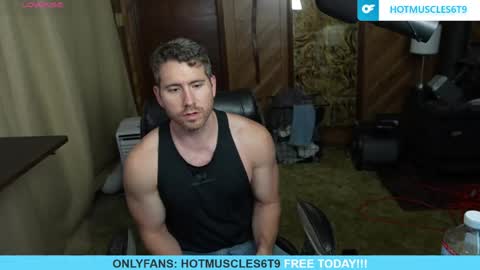 Snapshot of hotmuscles6t9 chatting on 3, 5, 2026 hotmuscles6t9 online show from 3, 5, 2026