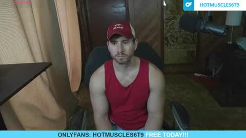 Snapshot of hotmuscles6t9 chatting on 28, 5, 2026 hotmuscles6t9 online show from 28, 5, 2026