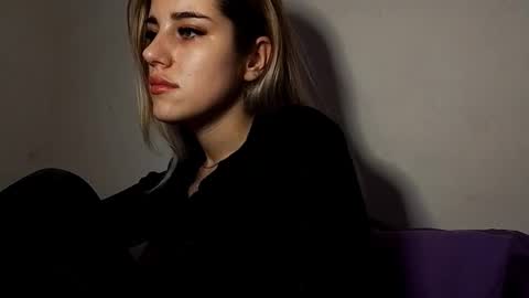 hotmusex online show from 1, 12, 2025