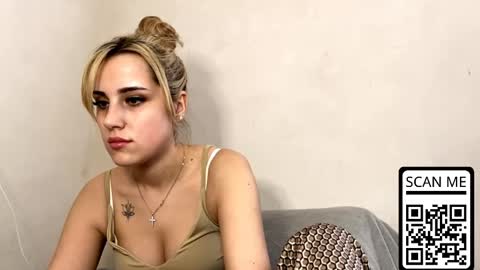 Snapshot of hotmusex chatting on 20, 5, 2026 hotmusex online show from 20, 5, 2026