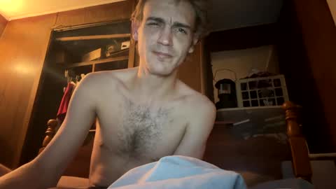 Snapshot of hotsexyricky24 chatting on 5, 1, 2025 HotSexyRicky24 online show from 5, 1, 2025