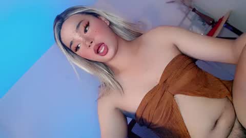 hotsiren101 online show from 14, 7, 2026
