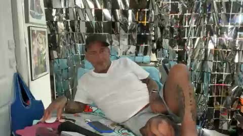 hotstuff775616 online show from 4, 4, 2026