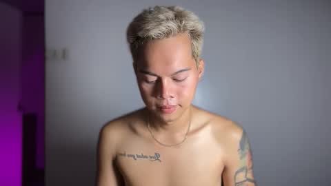 Snapshot of hotstuffph chatting on 28, 3, 2026 C A R L I T O online show from 28, 3, 2026