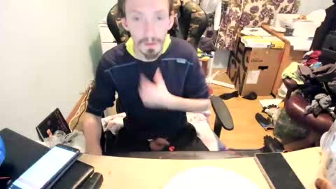 Snapshot of hotsummer1996 chatting on 19, 11, 2025 hot online show from 19, 11, 2025