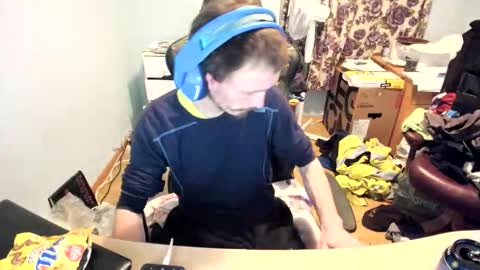 Snapshot of hotsummer1996 chatting on 23, 11, 2025 hot online show from 23, 11, 2025