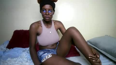 Snapshot of hott_asss chatting on 13, 5, 2026 hott_asss online show from 13, 5, 2026