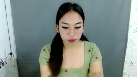 Snapshot of hott_cumforyou chatting on 5, 3, 2025 jelaigrande  online show from 5, 3, 2025