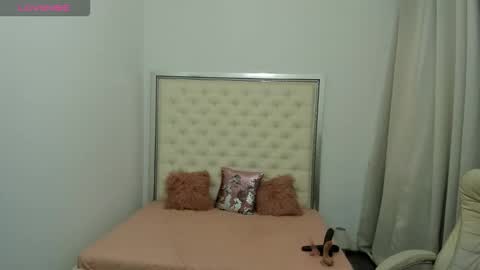 Eryka online show from 10, 10, 2025