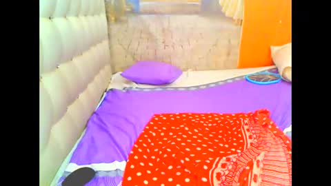 Snapshot of hottesa2019 chatting on 24, 5, 2026 THEONE online show from 24, 5, 2026
