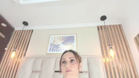 Snapshot of hottest_mature__ chatting on 23, 9, 2025 Natalie online show from 23, 9, 2025