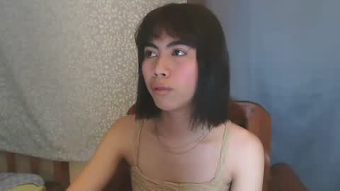 hottestdella69 online show from 3, 11, 2025