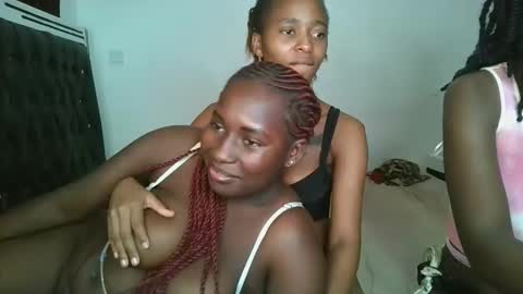 Snapshot of hottie_mistie chatting on 18, 4, 2026 hottie_mistie online show from 18, 4, 2026