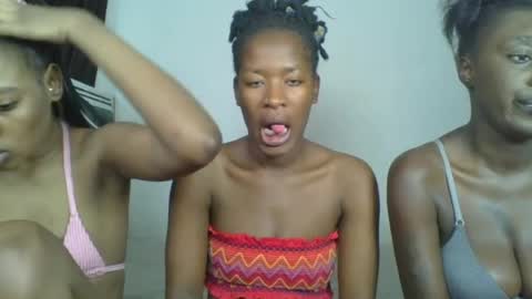 hottie_mistie online show from 8, 7, 2026