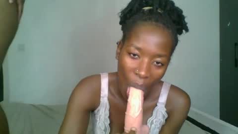 hottie_mistie online show from 11, 7, 2026