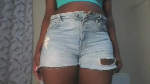 Snapshot of hottie_vera chatting on 1, 5, 2026 vera online show from 1, 5, 2026